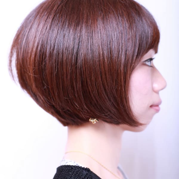 大人の美形ひし形ショートボブ
