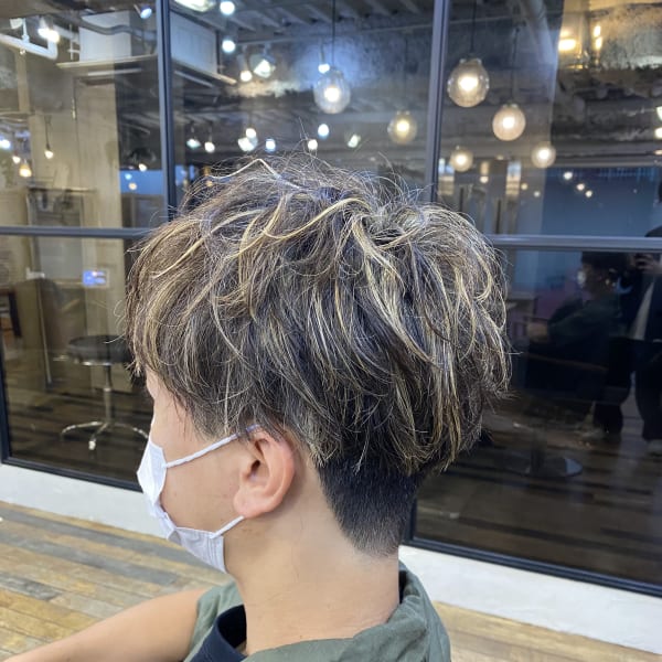 大人ハイライト メッシュ 無造作ヘア