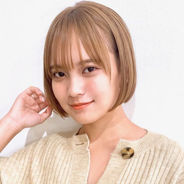大人かわいいシンプルボブ|CLAN