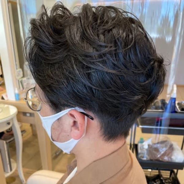 大人のメンズパーマスタイル