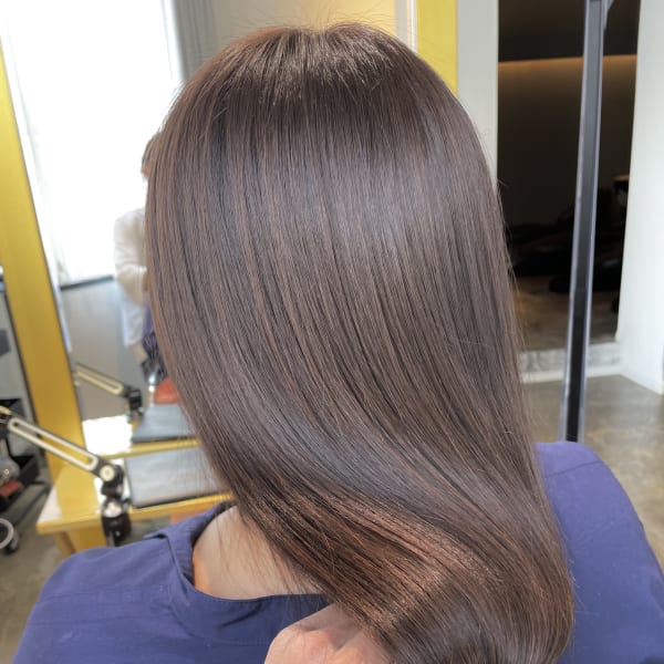 光艶色イルミナカラー《グレージュ》柔らかく女性らしく|Ort