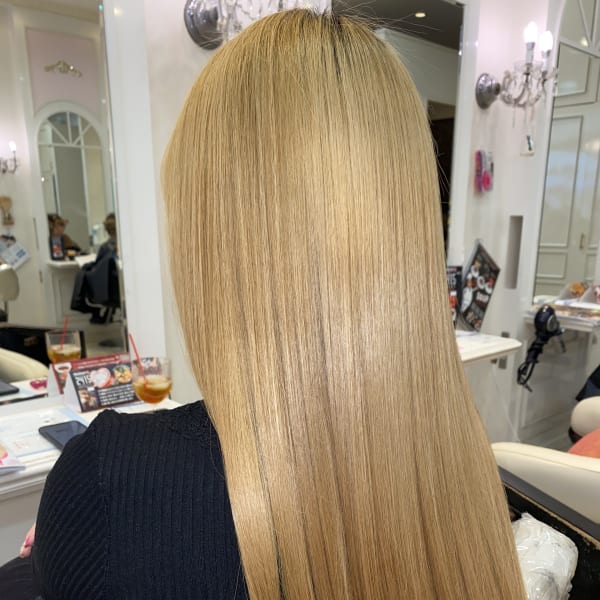 圧倒的美髪ブリーチ縮毛矯正♪Ash北上尾店