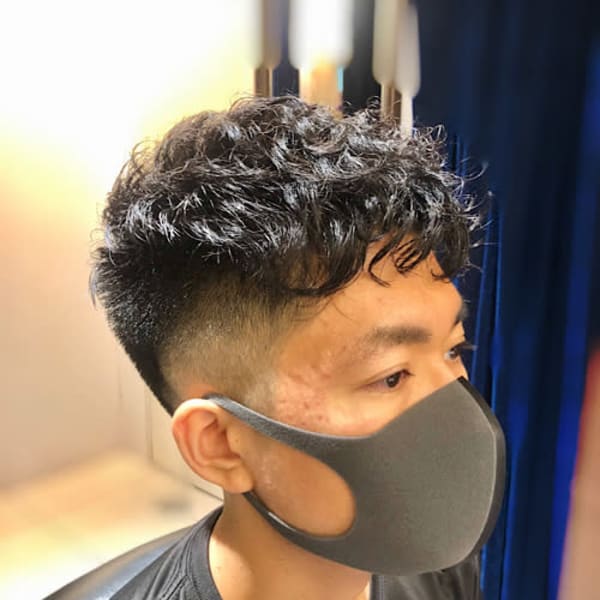 フェード/スパイラルパーマ/短髪パーマ 【銀座】<理容室>