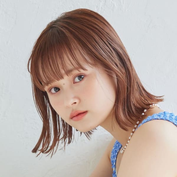 外ハネAラインボブ