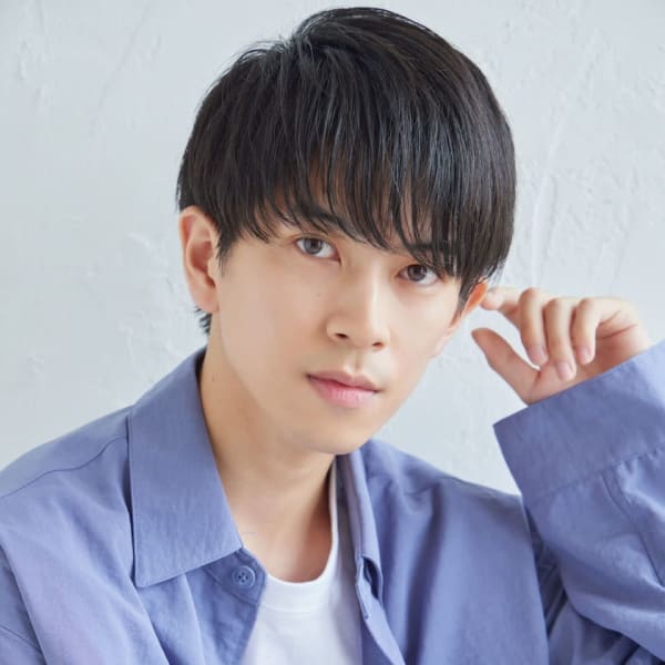 黒髪ナチュラルショートマッシュ