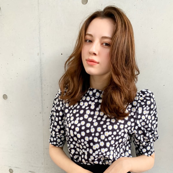 【山田】センターパート外国人風ミルクティーベージュy323