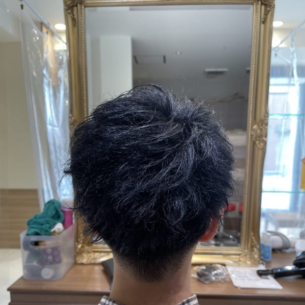 Ash中山店　堀口翼　ブルーブラック
