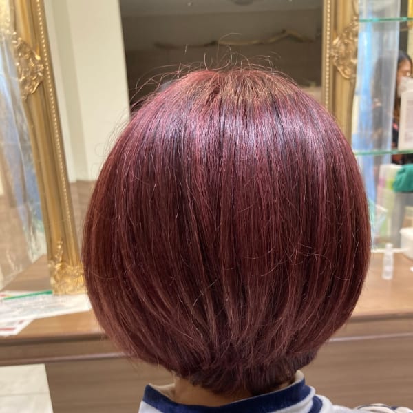 Ash中山店　池本直人　ショートボブチェリーピンク