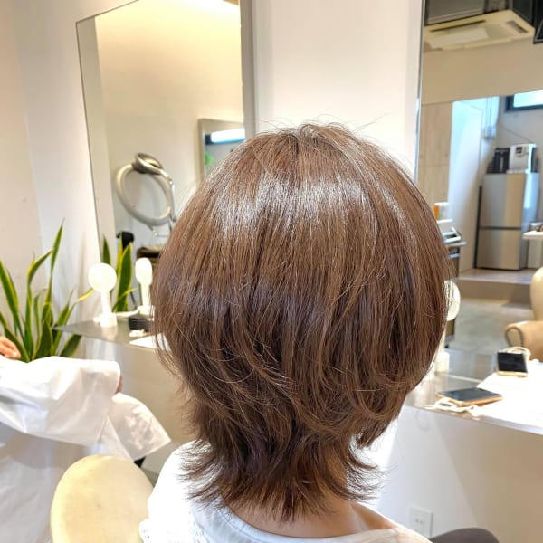 くびれが外ハネが可愛い”ウルフスタイル”♪