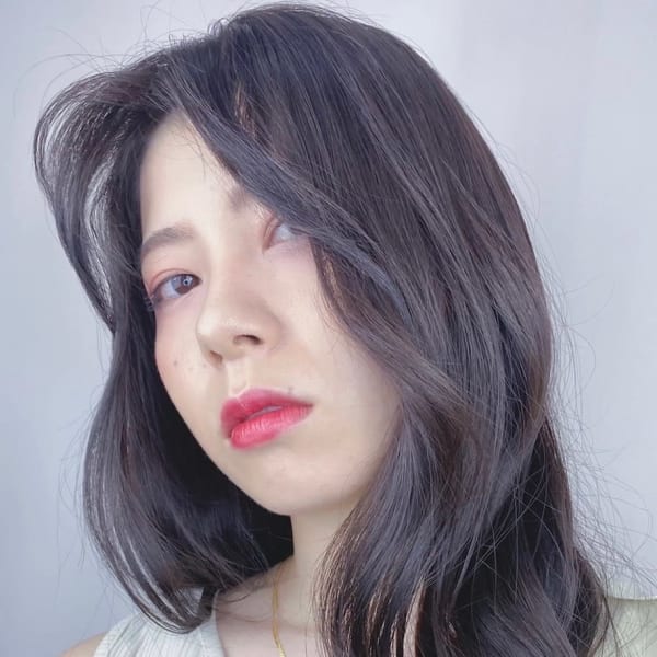 ダークアッシュ×センターかきあげヘア　スタイリスト田中