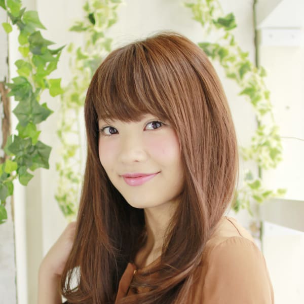 フェミニンストレート