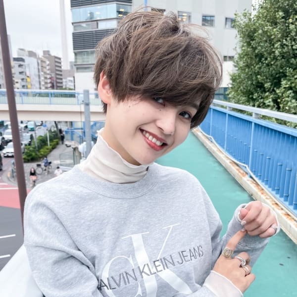 30代40代大人ハンサムマッシュショート