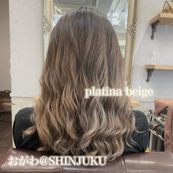【担当おがわのぶや】*platina beige*