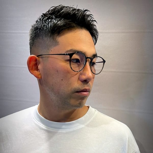 ヒロ銀座刈り上げフェードショートスタイル理容室/BARBER
