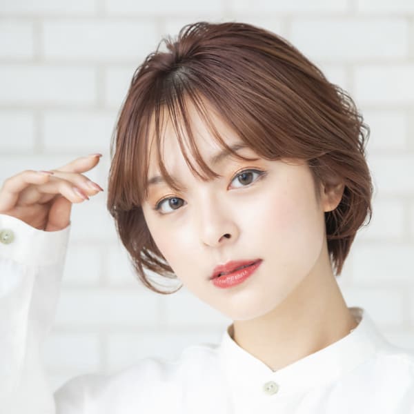 くびれショートスタイル