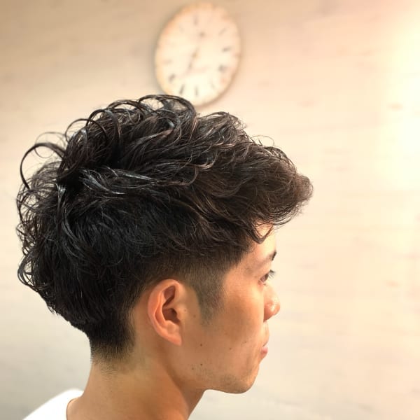 ツーブロックパーマ【ROSY】|HAIR MAKE ROSY 八軒店