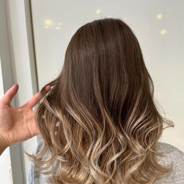 ベージュグラデーション