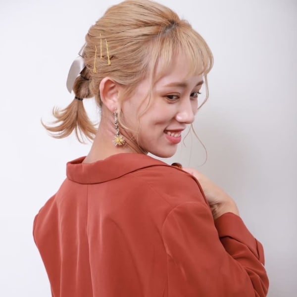 【NANAMIスタイル】ハイトーン×ロープヘアアレンジ