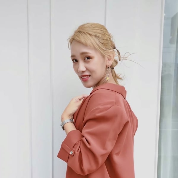 【NANAMIスタイル】ハイトーン×ロープヘアアレンジ