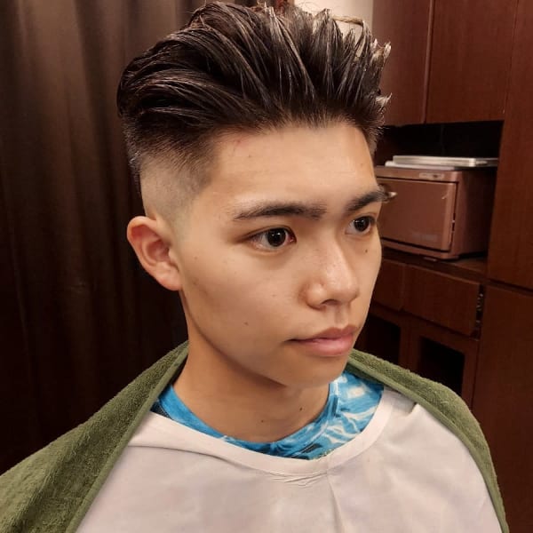 男らしさを感じさせるスキンフェード