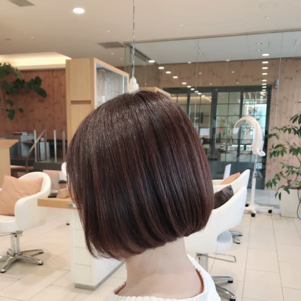 オトナミニボブ|charites