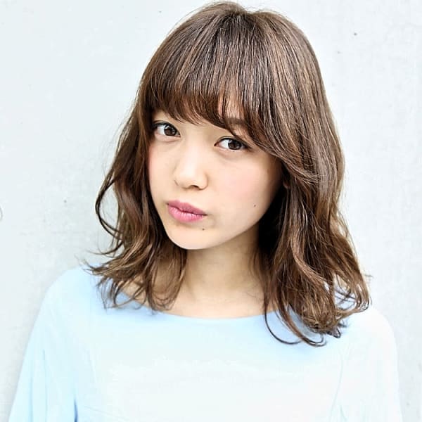 ラフさで決めるセミミディアムスタイル