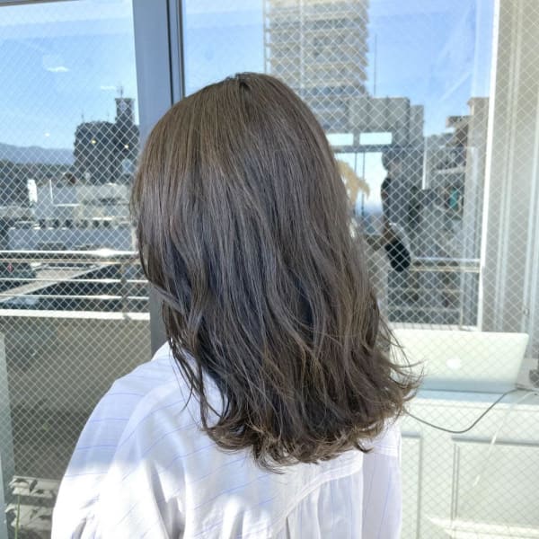 【CHESTER】カーキグレージュ