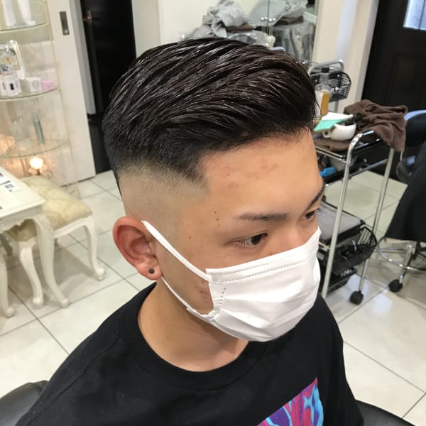 大学生フェードカット