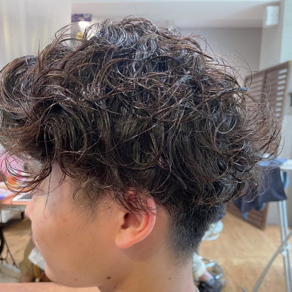 ツーブロック刈り上げパーマ【Attirer飯田裕之】