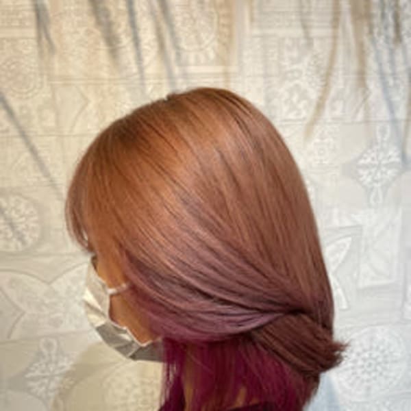派手髪 インナーカラーピンク