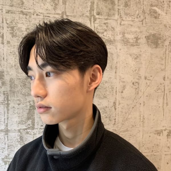 センターパート×マッシュショート