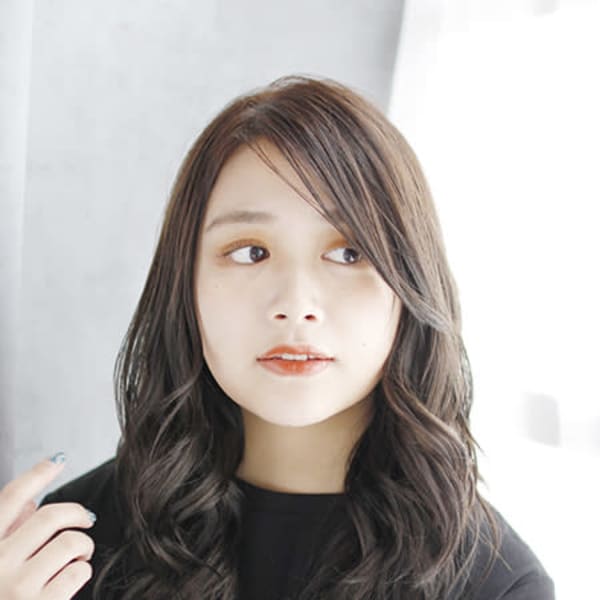 20代30代40代 流れるような美形ロング【松山】