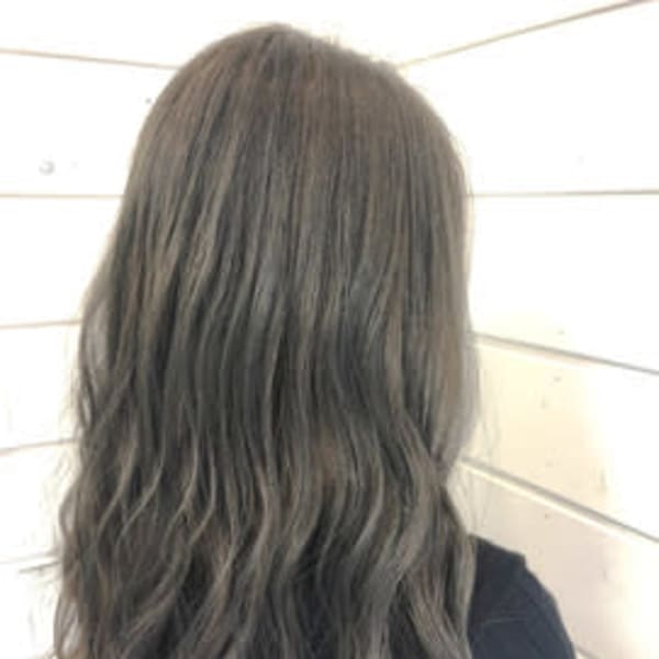 ロングウェーブ×グレージュ