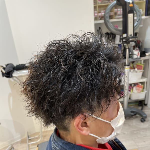 無造作ツイスパスタイル|アッシュ ブランシェ