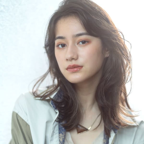 【emu井上信洋】ルーズパーマでこなれ大人レイヤー【エミュ】