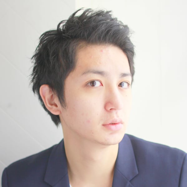 スーツに似合うメンズスタイル|LUXIA