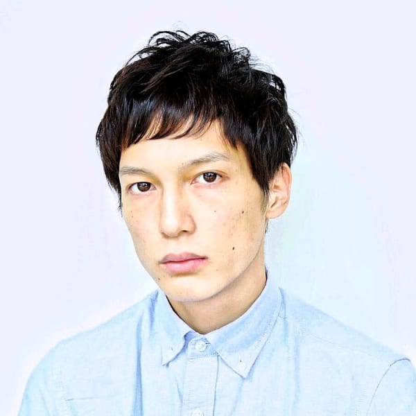 コンパクトなメンズショート