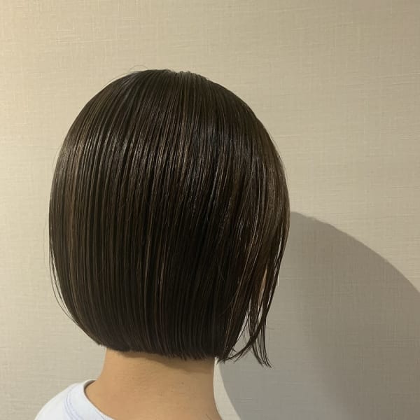 大人可愛い20代30代40代黒髪ショートボブ丸みショート◎