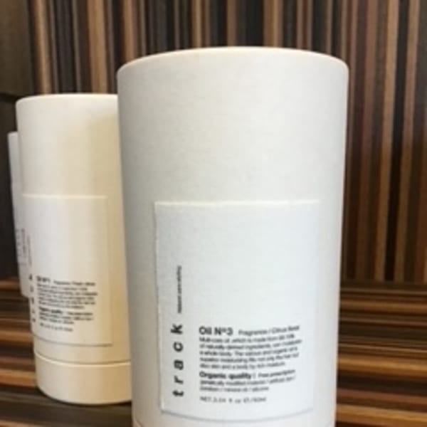 トラックオイル