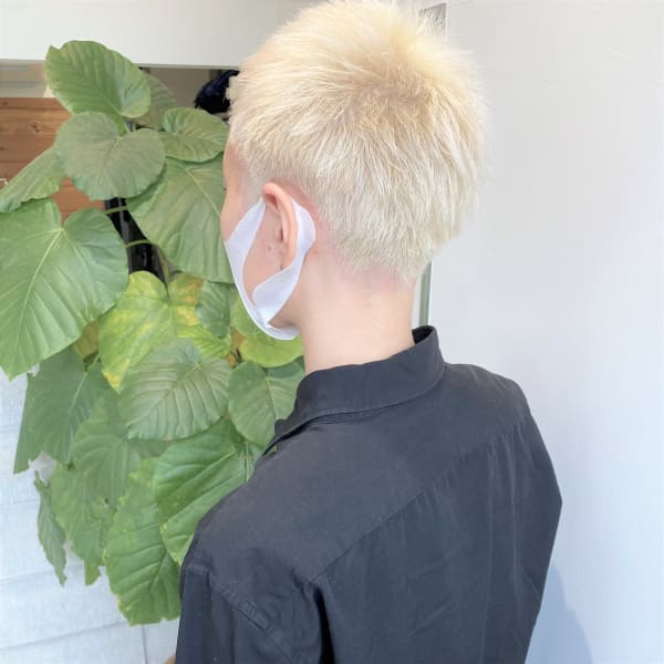 ボウズ ホワイト ベリーショート ブリーチ