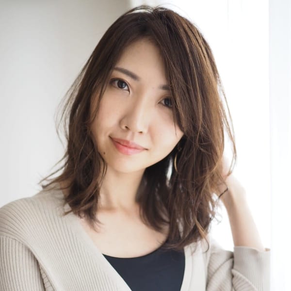 大人くびれセミディ
