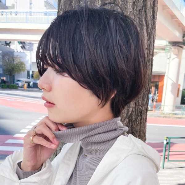 30代40代大人ハンサムマッシュショート