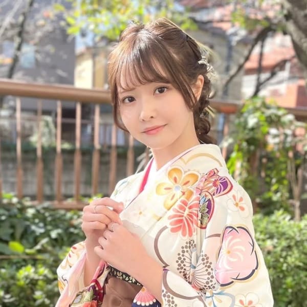 卒業式袴&ヘアアレンジ お飾りはフリーレンタルでオシャレに|PRIMA新宿