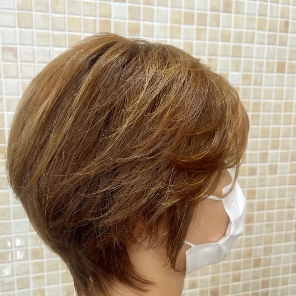 涼しげショート×外国人風ライトブラウン
