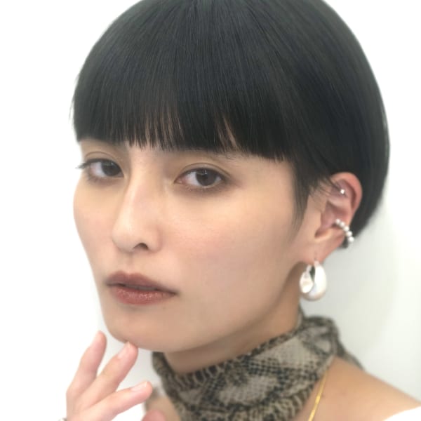 【emu井上信洋】黒髪モードマッシュベリーショート【エミュ】
