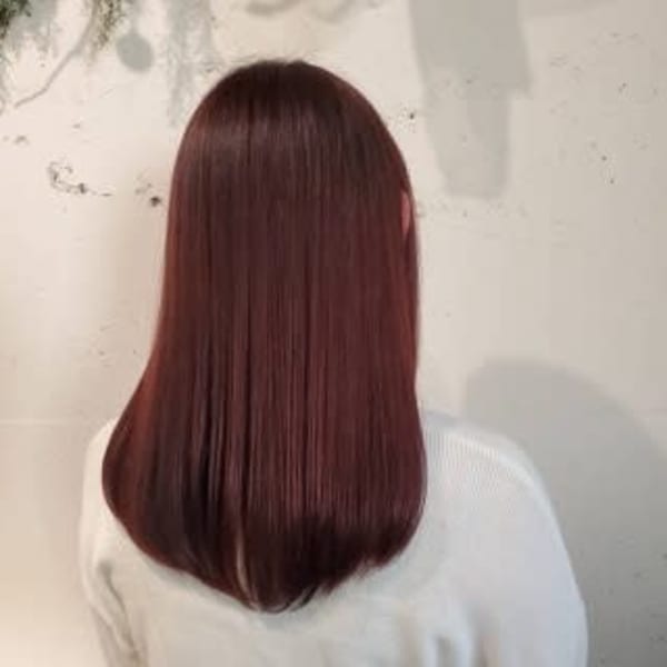 シア―ピンクうる艶ラベンダーストレート|aim