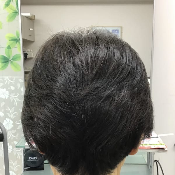 ショートグラデーションカット(エステカラー+カット)