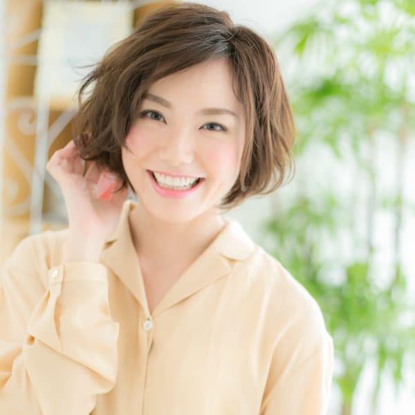 綾瀬/髪質改善/ひし形シルエット×マッシュふわふわショートa