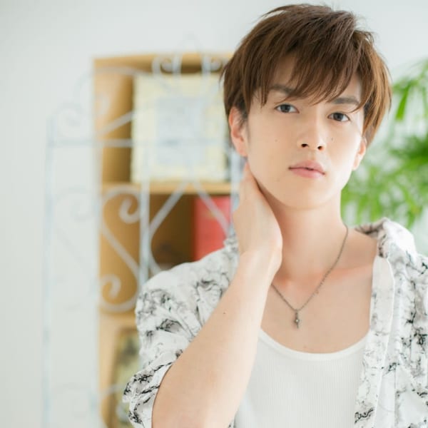 綾瀬/髪質改善/暖色系カラー！ニュアンスマッシュのこなれヘア|髪質改善個室サロン primoA HANARE 綾瀬美容院