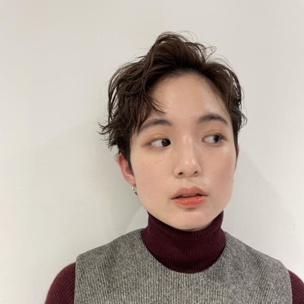 無造作パーマショート